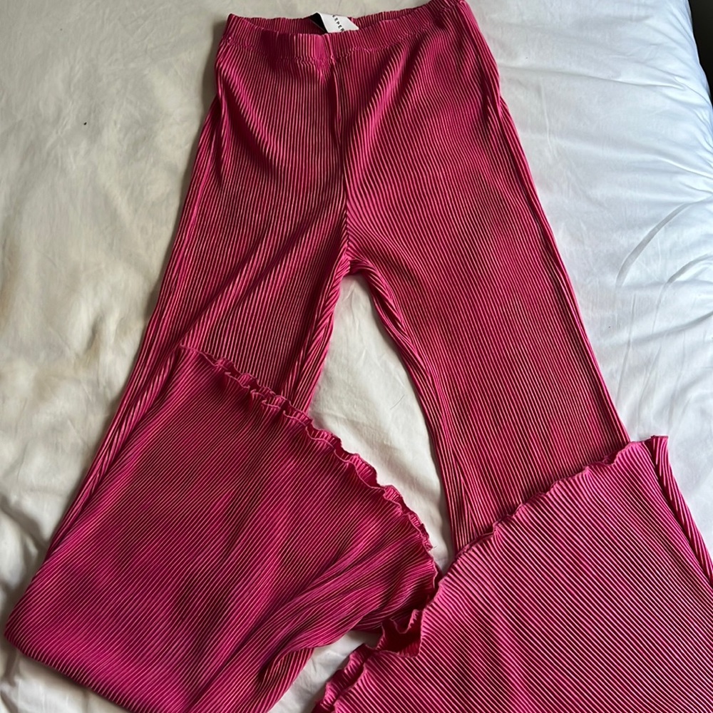 Sleeper pleated pajama set